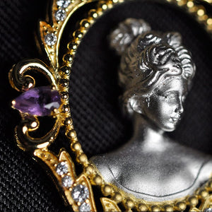 Vine Portrait Amethyst Pendant