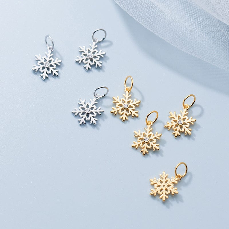 Accessories-Small Snowflake Pendant