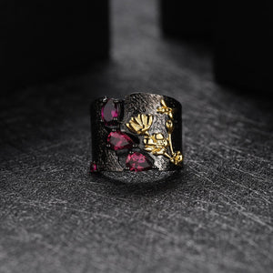 Openwork Flower Ring