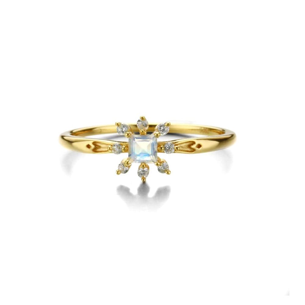 Shimmering Moonstone Ring